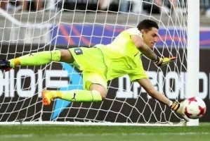  巴黎圣日耳曼青训营爆发疫情，梯队赛事暂停  