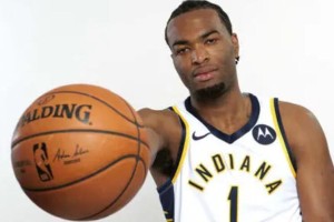  马赛核心球员重伤赛季报销，球队前景蒙上阴影  