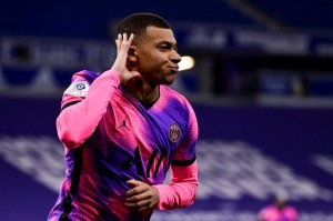  法甲揭幕战巴黎狂轰四球，梅西献助攻帽子戏法  