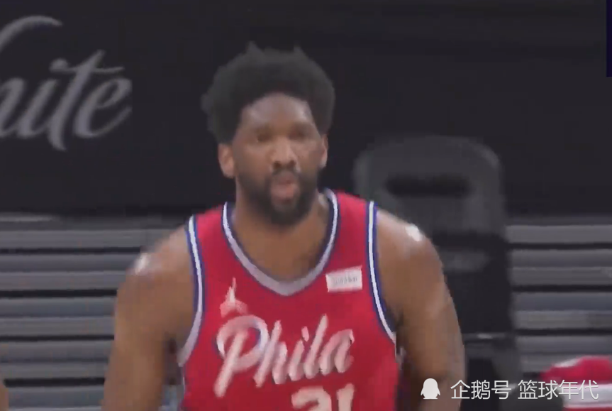  特雷杨25助攻老鹰大胜魔术  